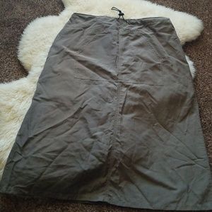 Windbreaker Skirt